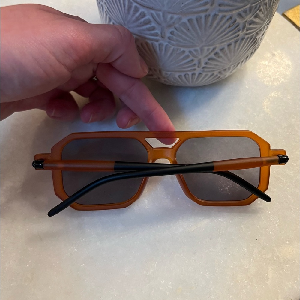 Amazon Sunglasses - Picture 2 of 8
